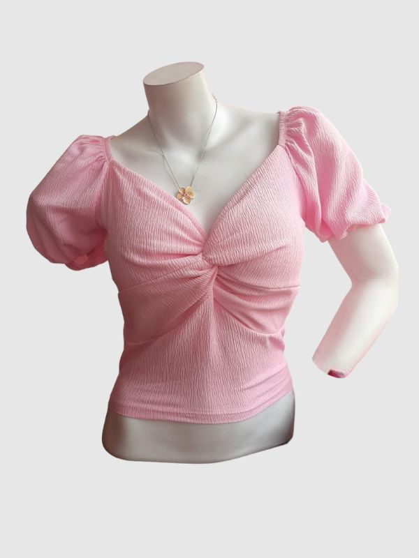 Blusa con pechos cruzado, con hombros elasticado en crepe